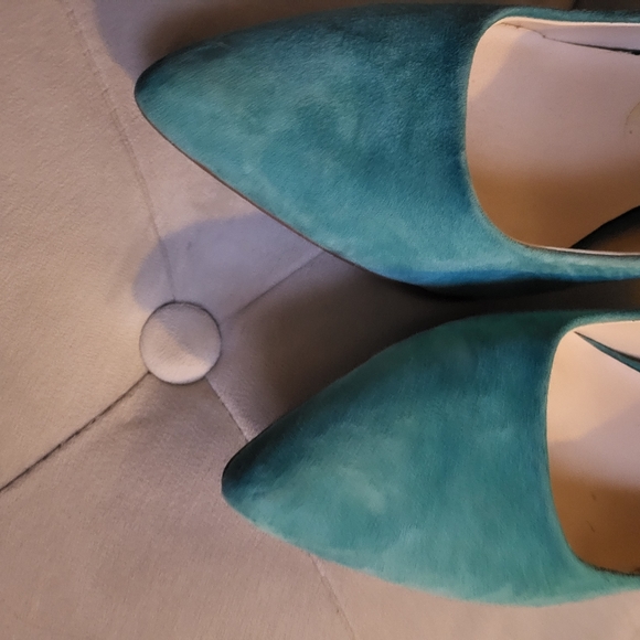 Nine west size 8 heels. - Picture 10 of 10